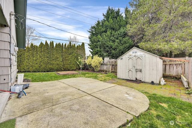 view of patio featuring a shed