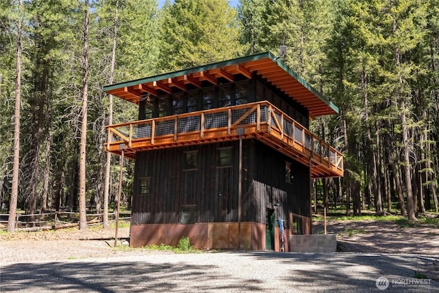 526 Lost River Rd, Mazama, WA 98833 - view of outdoor structure featuring a view of trees