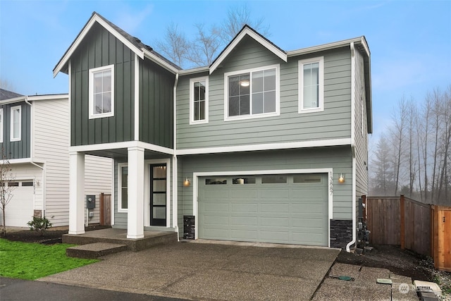 view of front facade featuring a garage