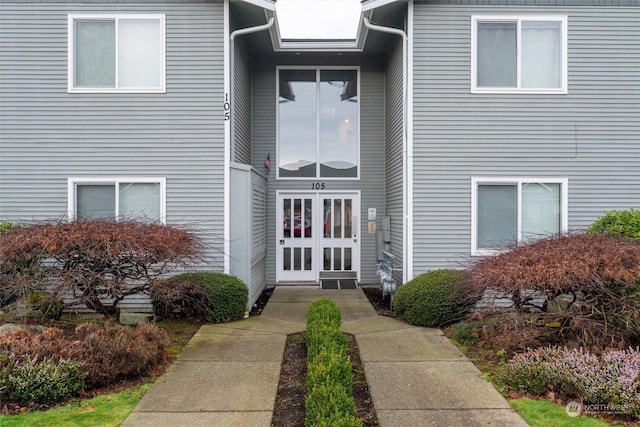 property entrance with french doors