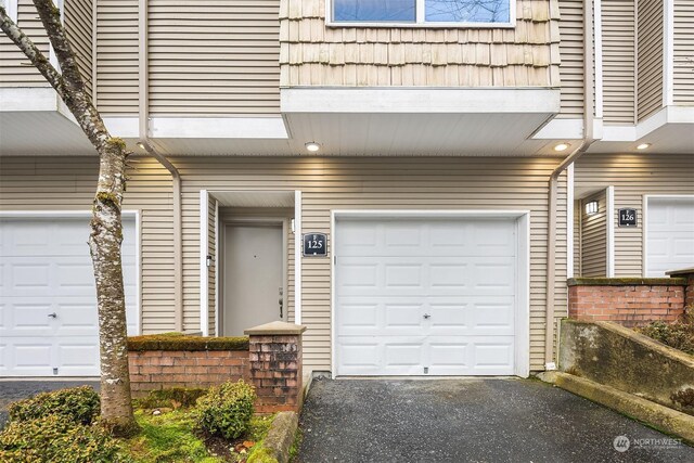 18501 SE Newport Way Unit F125, Issaquah, WA 98027 - photo 26