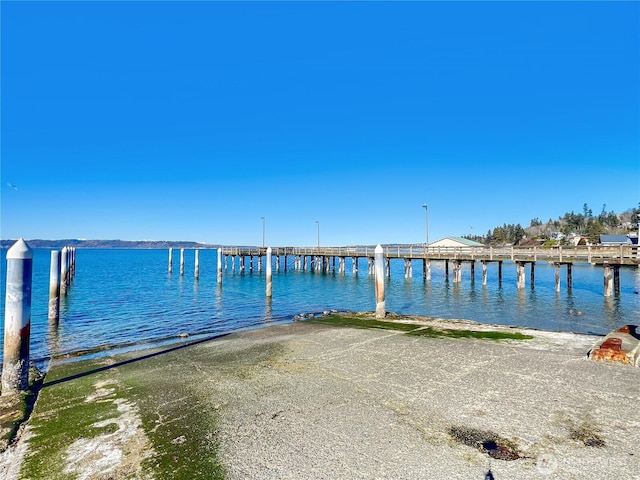 view of dock featuring a water view