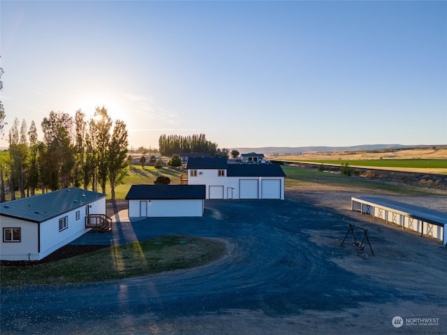 view of aerial view at dusk