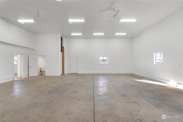 garage featuring ceiling fan