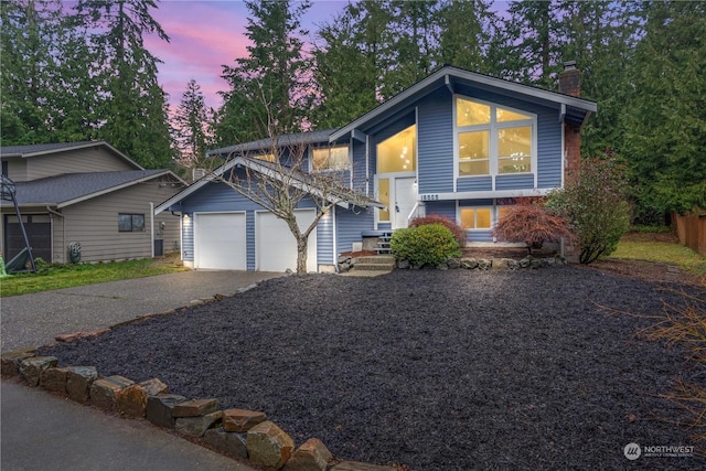 view of front of property featuring a garage