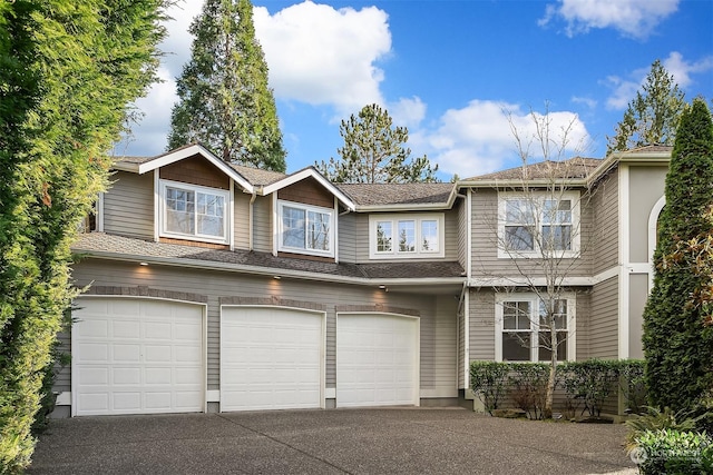 view of front facade featuring a garage