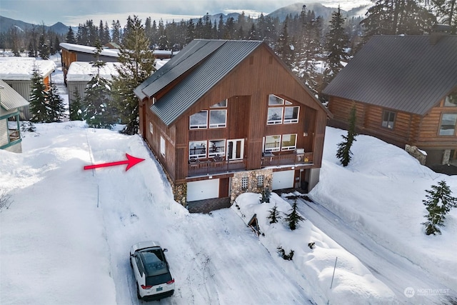 exterior space with a mountain view