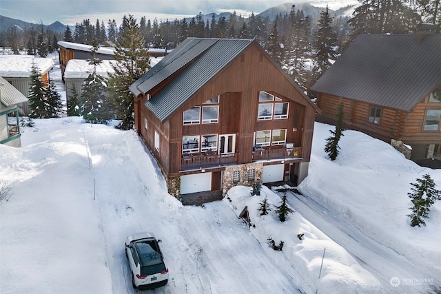 exterior space featuring a mountain view