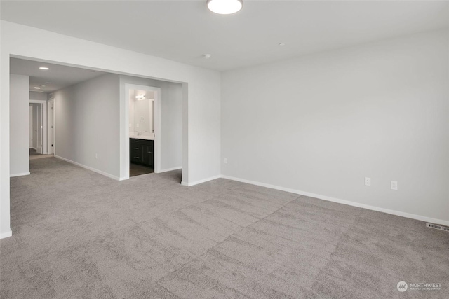 empty room with carpet