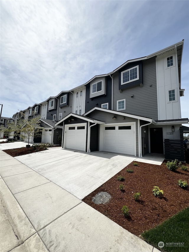 view of front facade with a garage