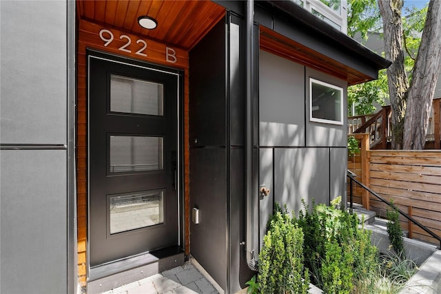 922B N 35th St, Seattle, WA 98103 - entrance to property