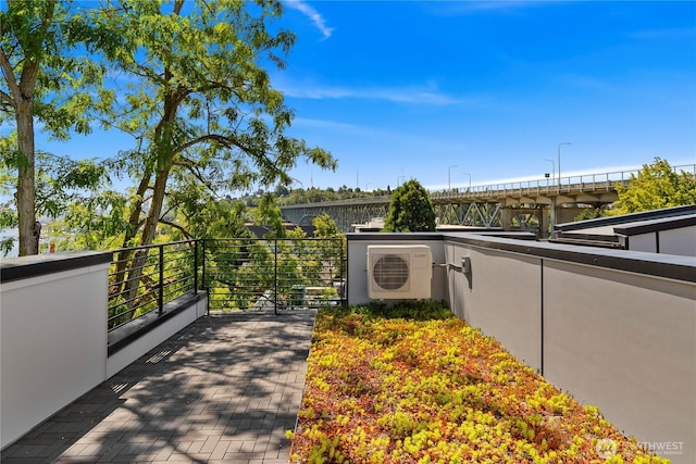 922B N 35th St, Seattle, WA 98103 - view of home's community