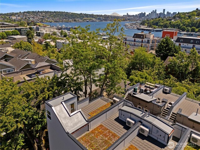 922B N 35th St, Seattle, WA 98103 - drone / aerial view of a nearby body of water