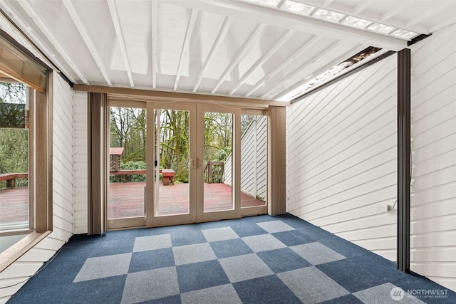 view of unfurnished sunroom