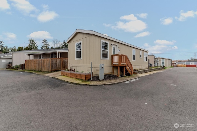 view of manufactured / mobile home