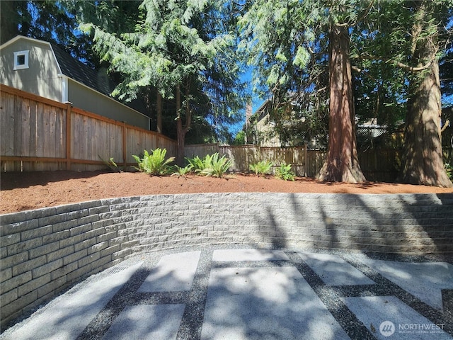 1827 216th Pl NE, Sammamish, WA 98074 - fenced backyard featuring a patio area