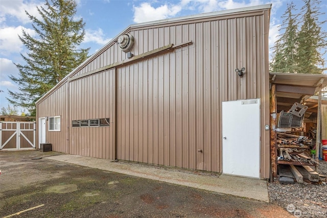 view of outbuilding