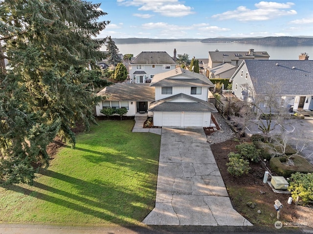 bird's eye view featuring a water view