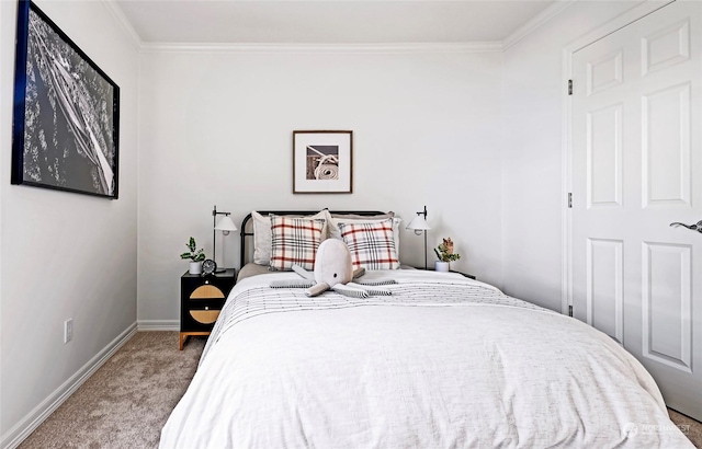 carpeted bedroom with crown molding