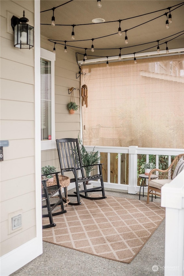 view of patio featuring covered porch