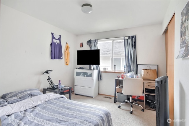 view of carpeted bedroom