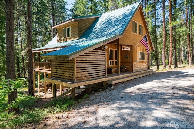 view of front facade with covered porch