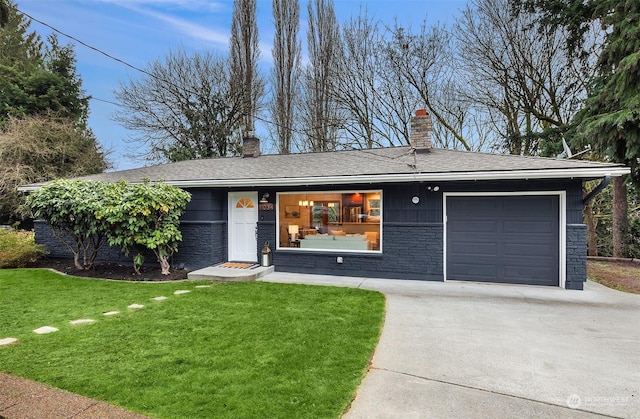 single story home featuring a front yard and a garage