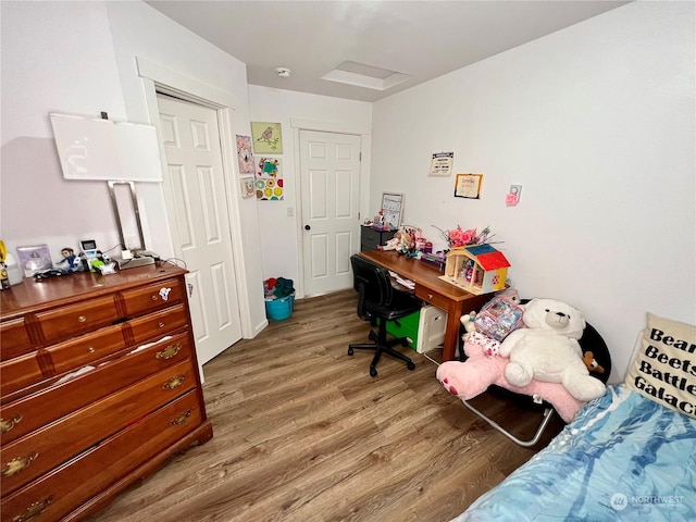 office space with hardwood / wood-style flooring