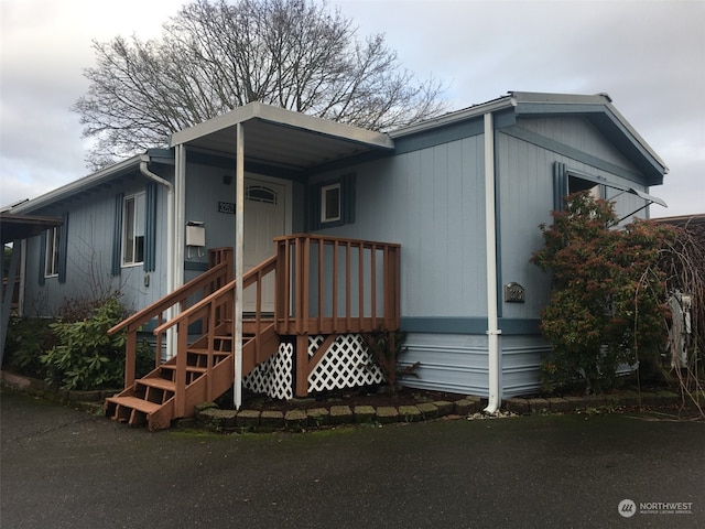 view of front of home