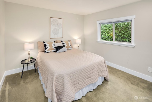 view of carpeted bedroom