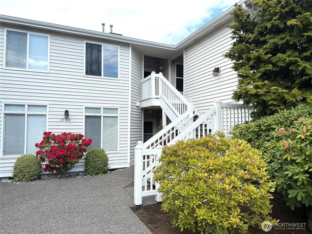 2700 Old Fairhaven Pkwy Unit 2D, Bellingham, WA 98225 - view of building exterior with stairway