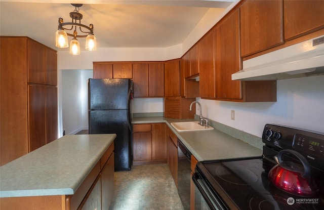 kitchen featuring sink, a notable chandelier, black appliances, and pendant lighting