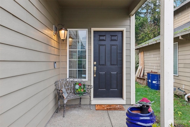 view of property entrance