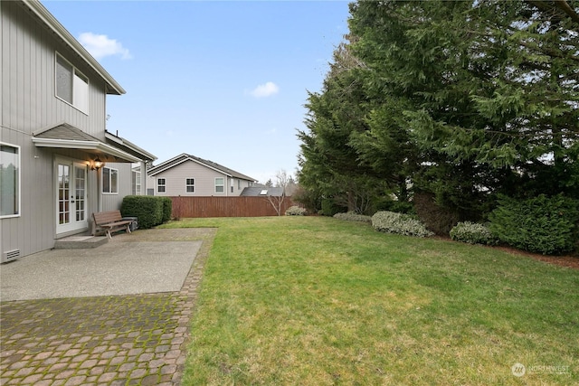 view of yard with a patio area