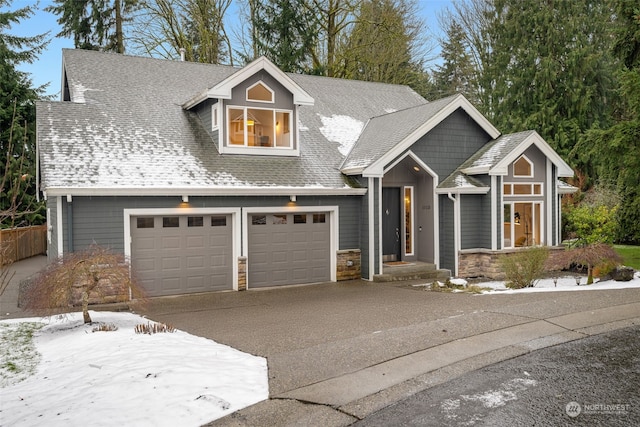 view of front facade with a garage