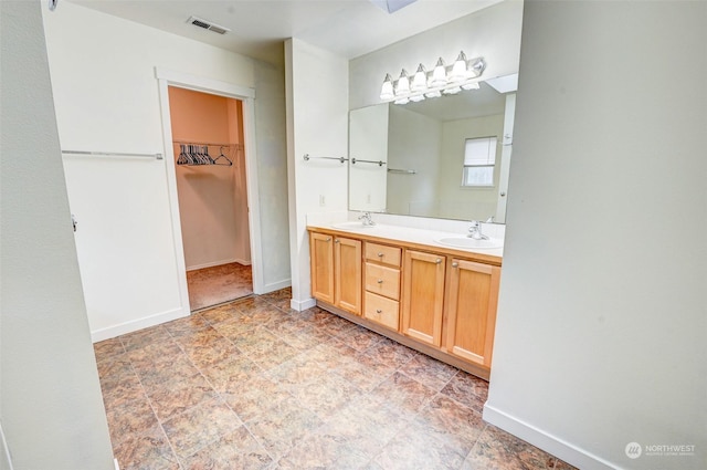 bathroom with vanity