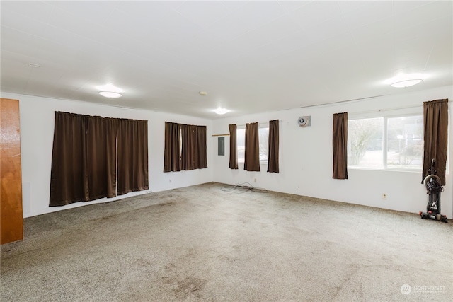 empty room with carpet