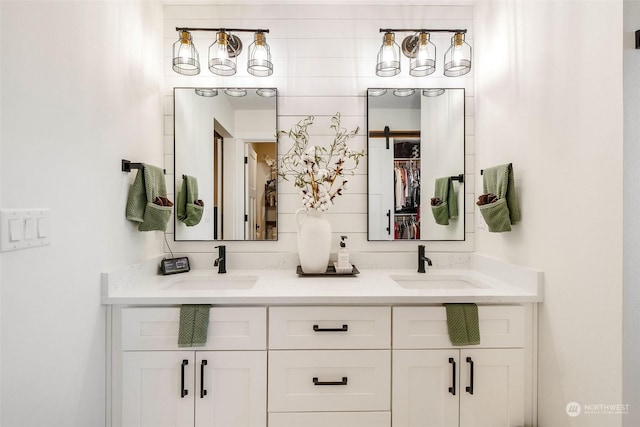 bathroom with vanity