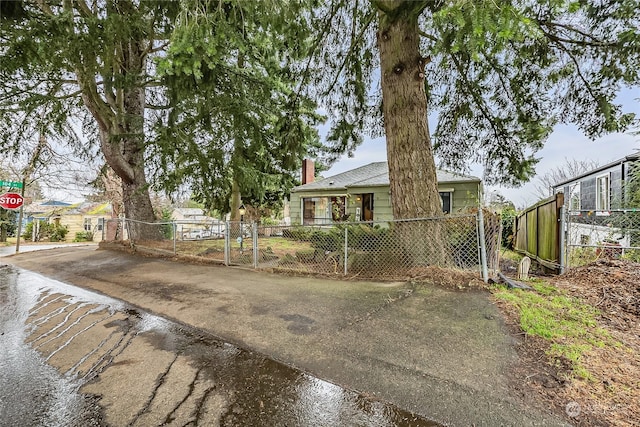 view of front of home