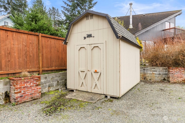 view of outbuilding