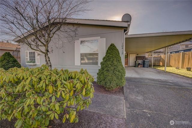 view of front of house with a carport