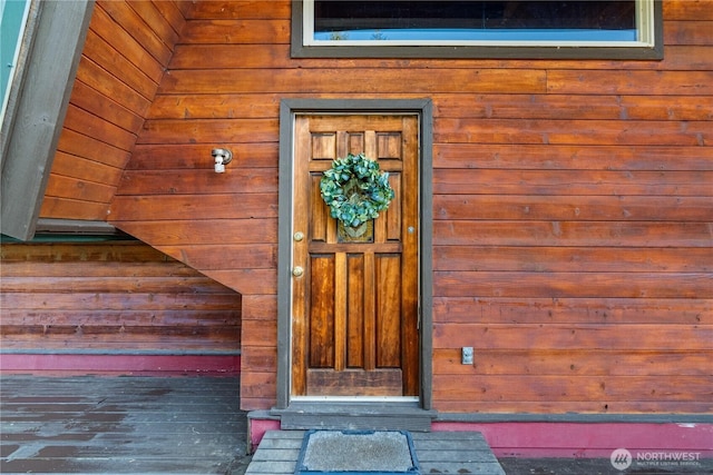 view of property entrance