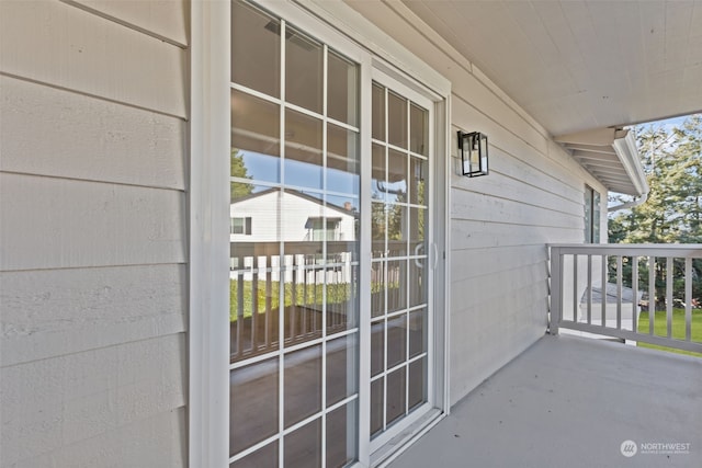 balcony featuring a porch