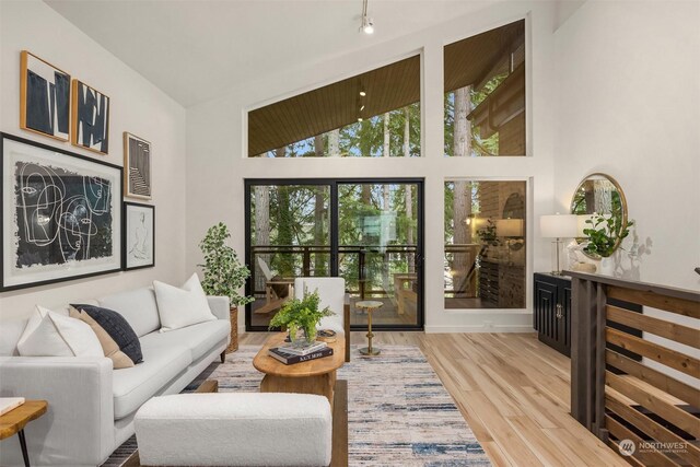 203 Madrona Way NE Unit 3F, Bainbridge Island, WA 98110 - photo 1