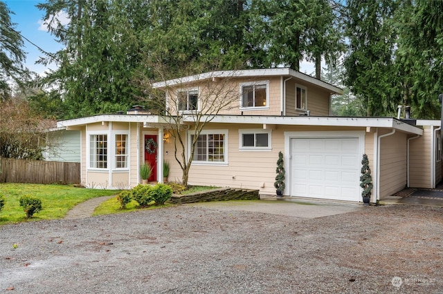 view of front facade featuring a garage