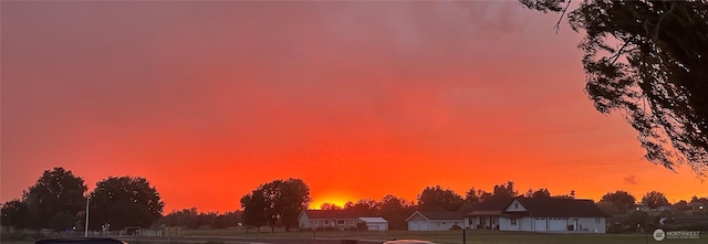 view of nature at dusk