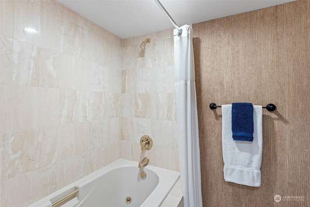 bathroom with shower / bathtub combination with curtain