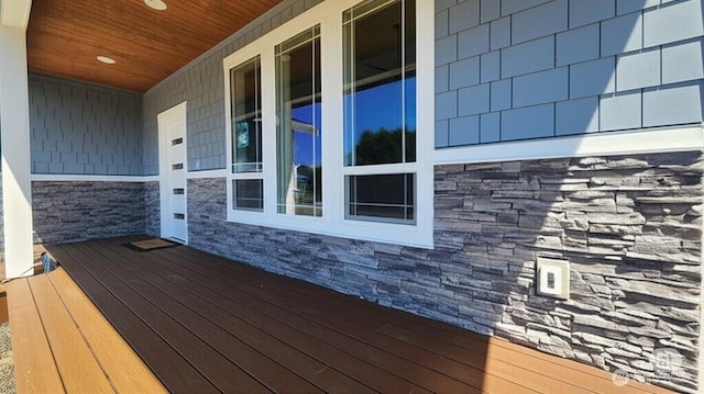 998 Cascade Ave SW, Ocean Shores, WA 98569 - view of deck