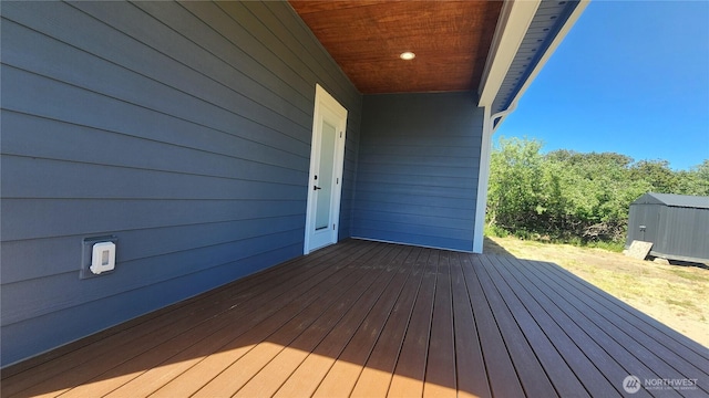 998 Cascade Ave SW, Ocean Shores, WA 98569 - view of deck