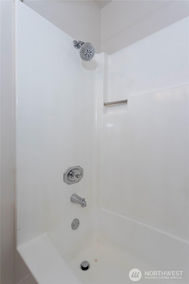 full bathroom featuring shower / bathtub combination